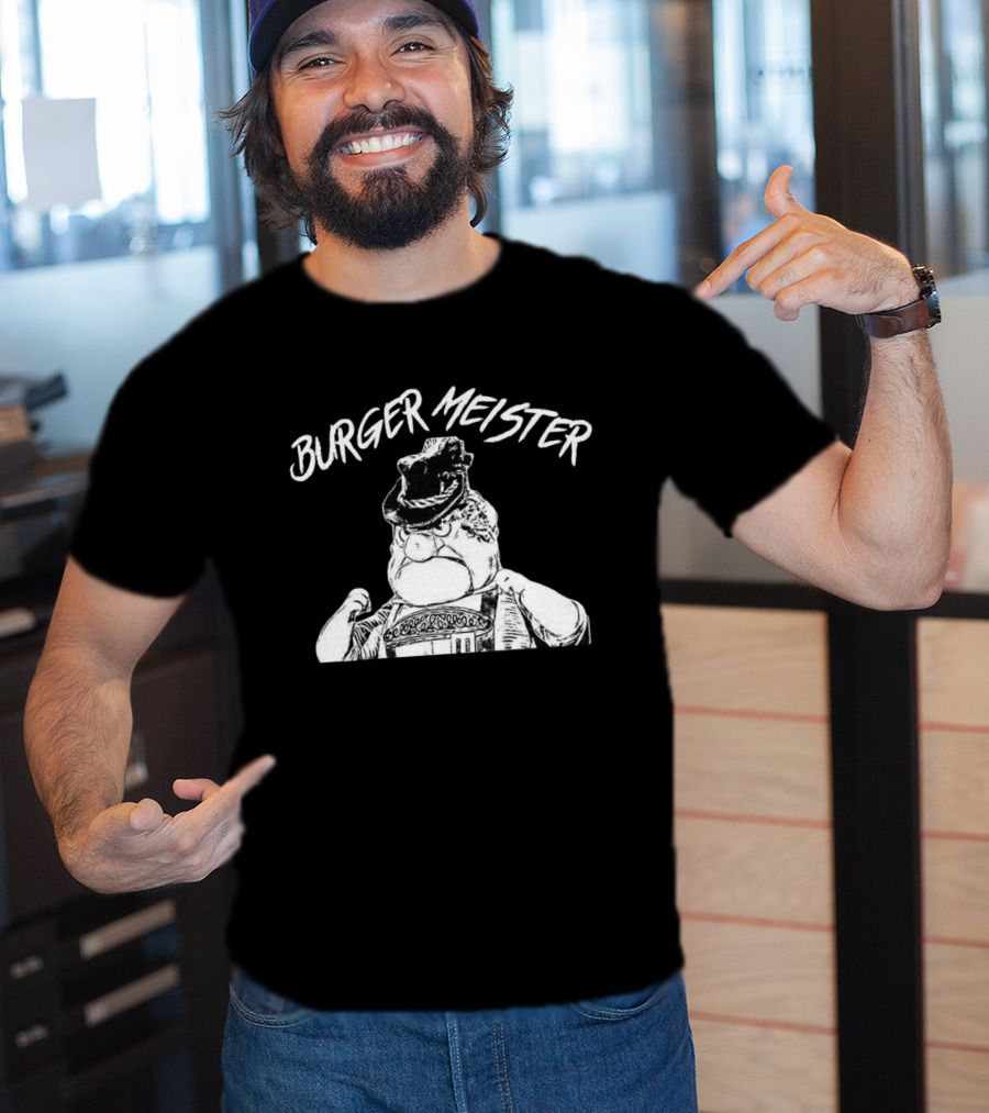 Burgermeister Meisterburger Santa Claus Is Comin’ To Town 1970 Character Illustration T-Shirt