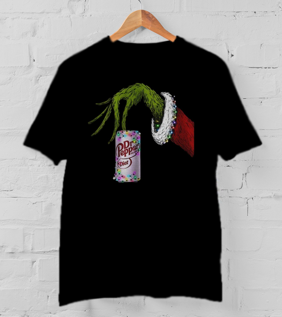 Grinch Hand Holding Dr Pepper Diet Can Christmas Lights Merry Christmas T-Shirt