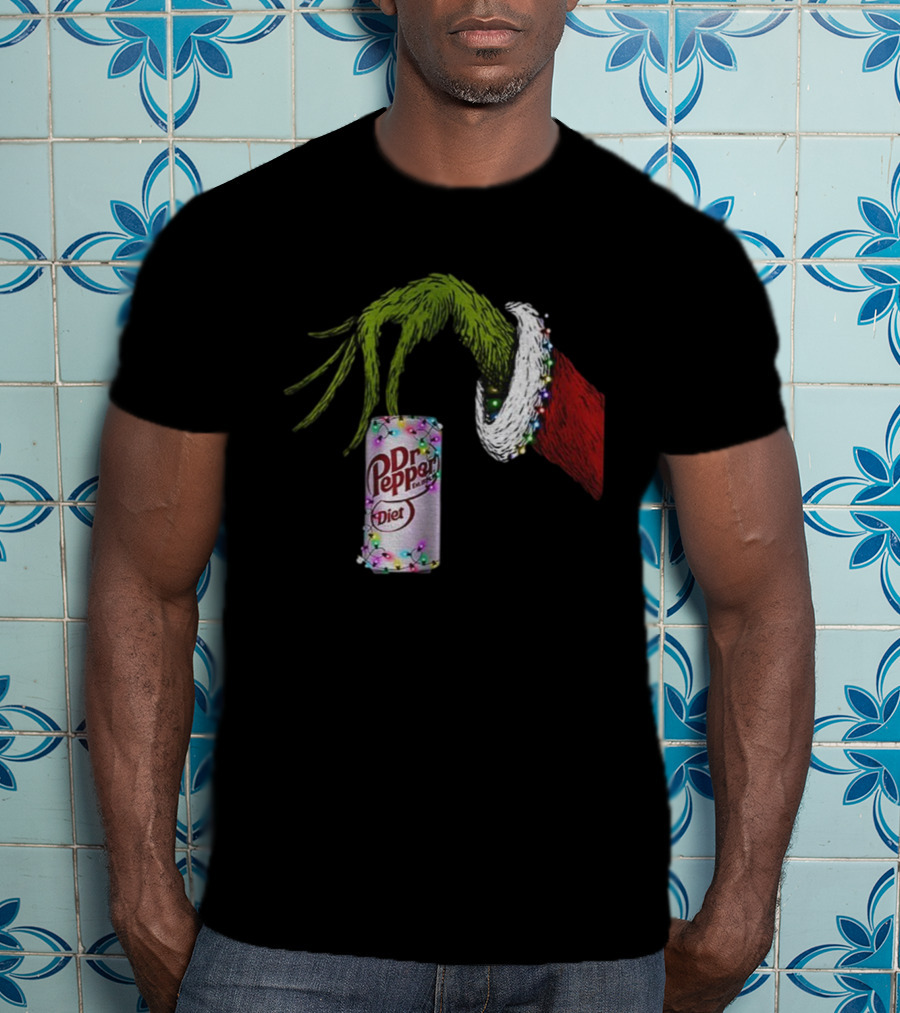 Grinch Hand Holding Dr Pepper Diet Can Christmas Lights Merry Christmas T-Shirt