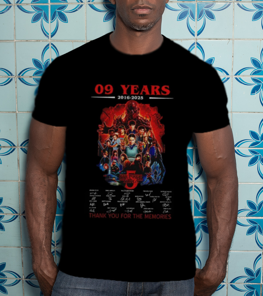 Stranger Things 09 Years 2016-2025 Characters Collage Thank You For The Memories Signatures T-Shirt