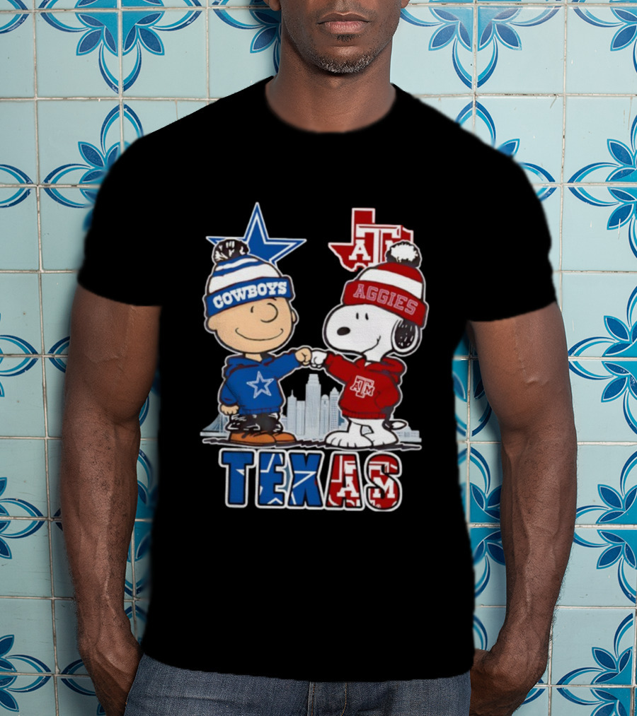 Charlie Brown Snoopy Cowboys Aggies Texas Peanuts Fan Apparel T-Shirt