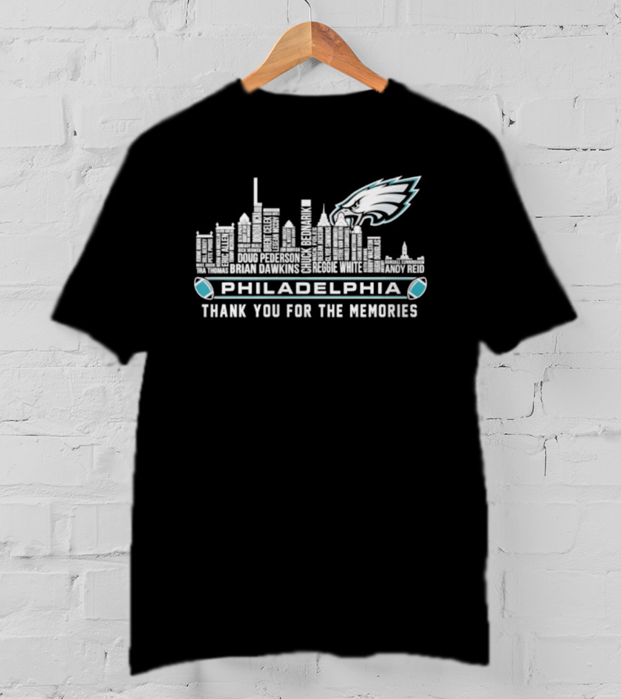 Philadelphia Eagles City Skyline Names Thank You For The Memories T-Shirt