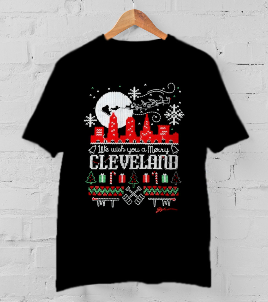 We Wish You A Merry Cleveland Christmas Skyline Santa And Gifts T-Shirt