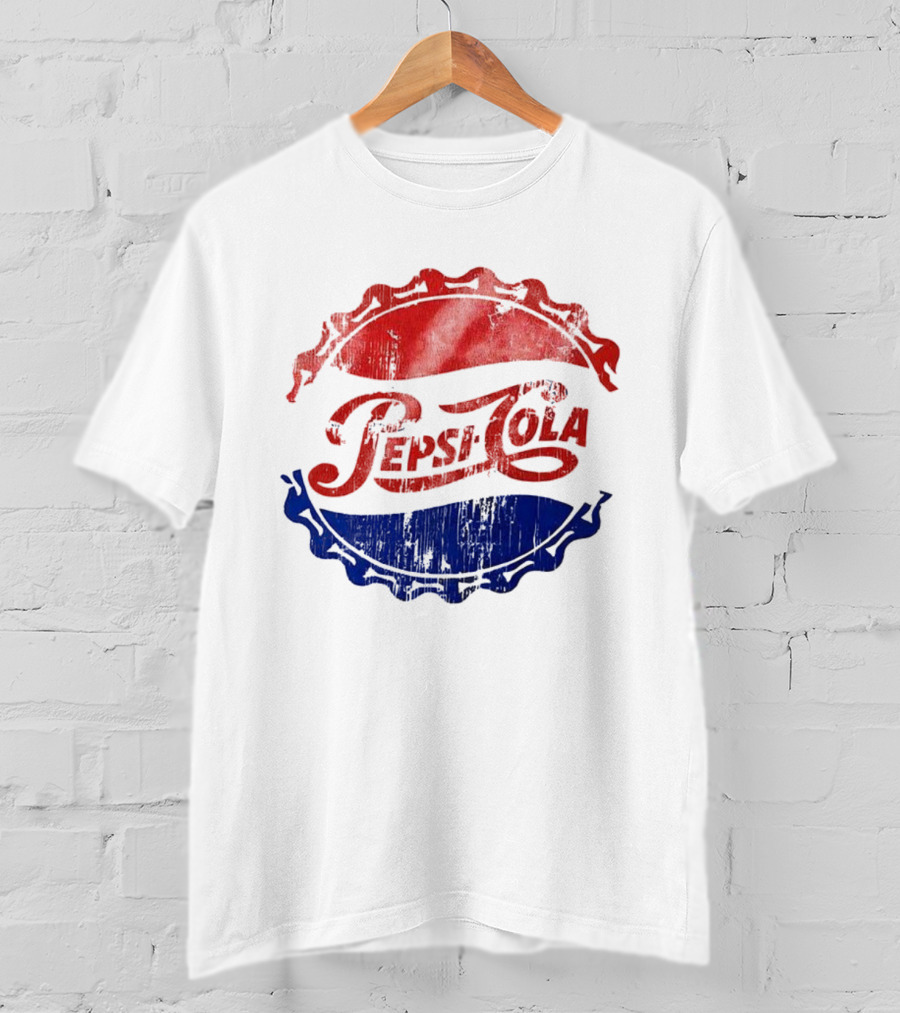 Pepsi Cola Vintage Bottle Cap Distressed Red White Blue T-Shirt