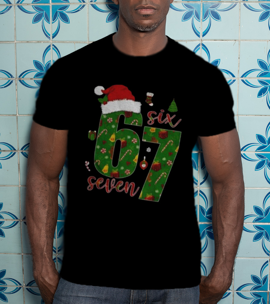 6 7 Meme Viral TikTok Trend Santa Hat Christmas Six Seven T-Shirt