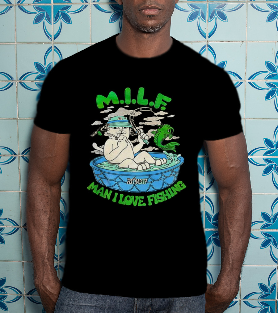 M.I.L.F Man I Love Fishing Cat In Boat Fun Design T-Shirt