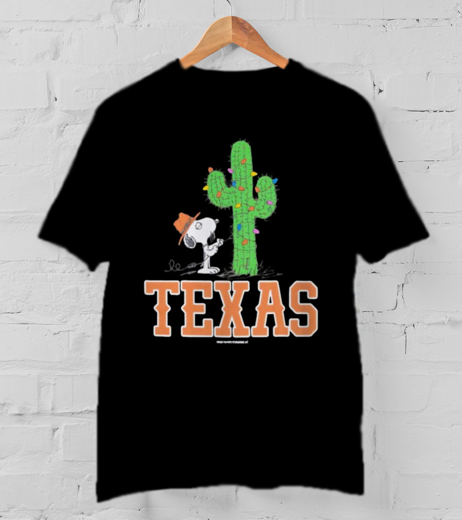 Snoopy Cactus Holiday Christmas Lights Texas T-Shirt