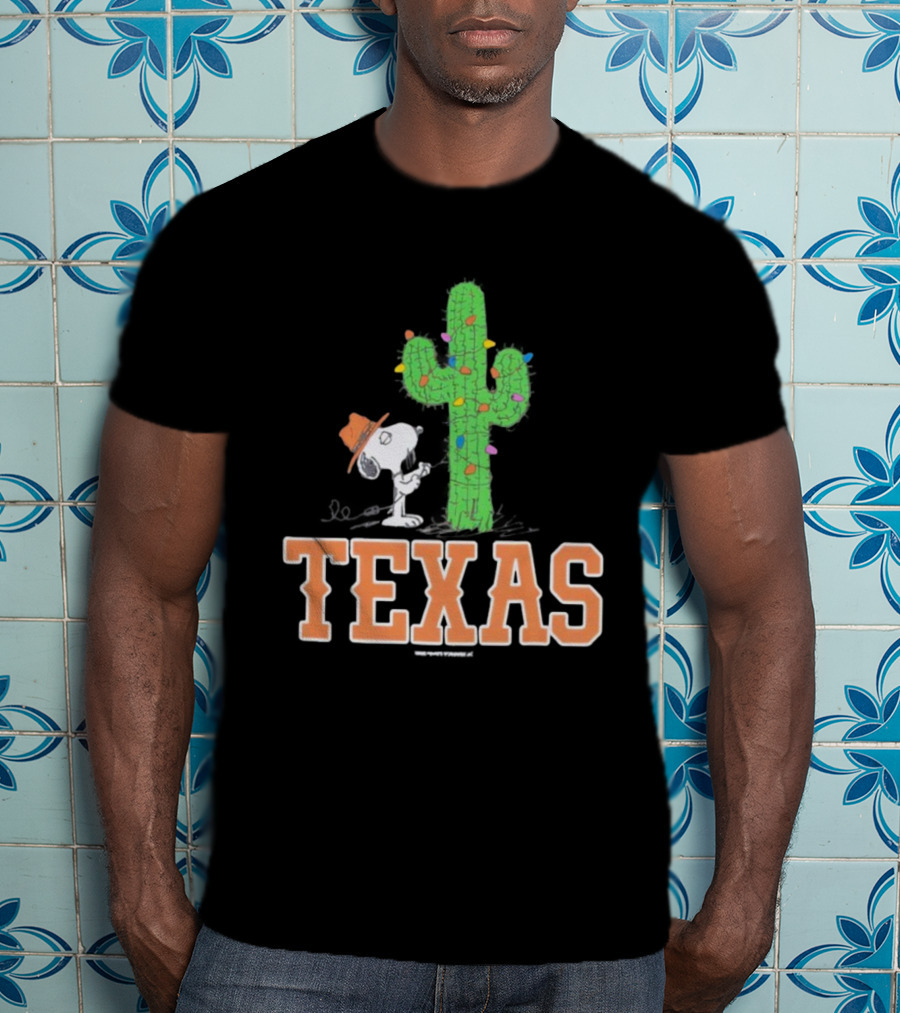 Snoopy Cactus Holiday Christmas Lights Texas T-Shirt