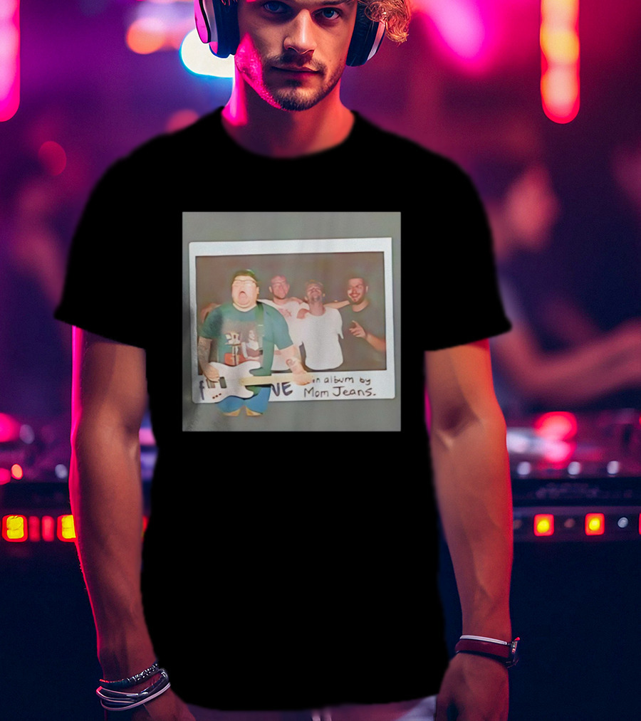 Mom Jeans Album Band Photo Polaroid Sammy Love T-Shirt