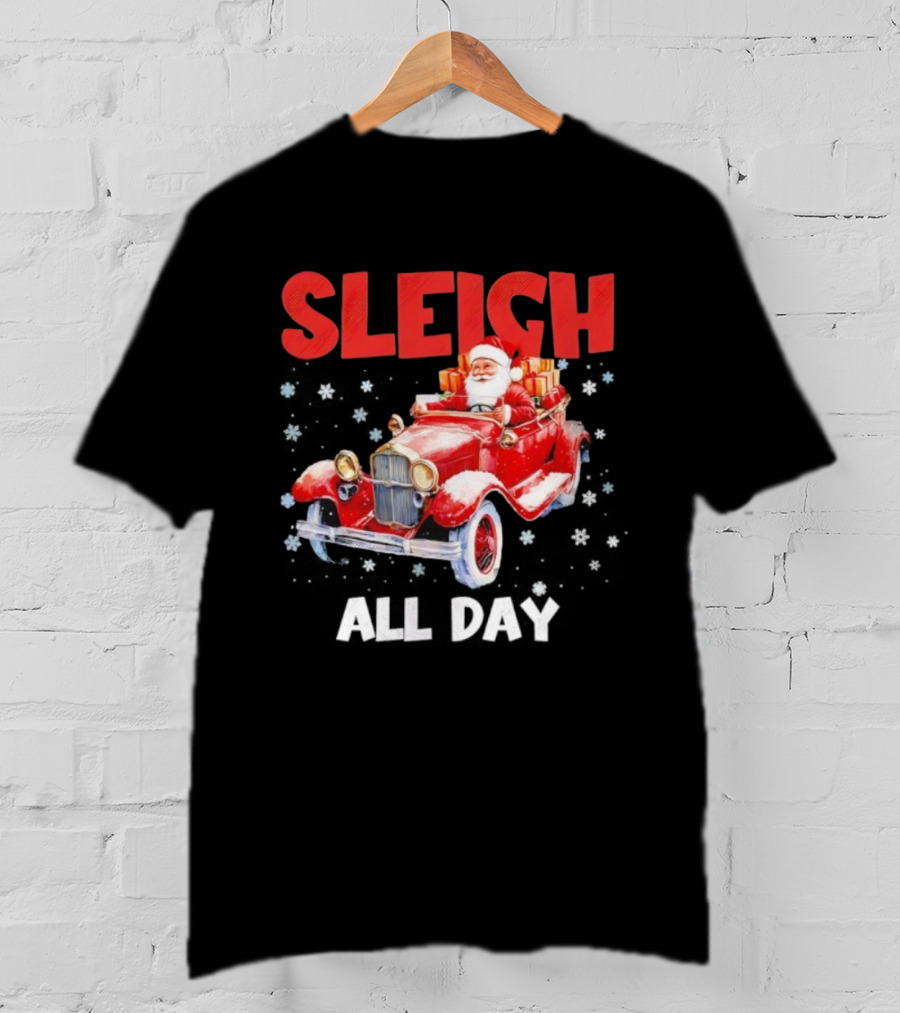 Sleigh Santa Claus Driving Vintage Car Merry Christmas T-Shirt