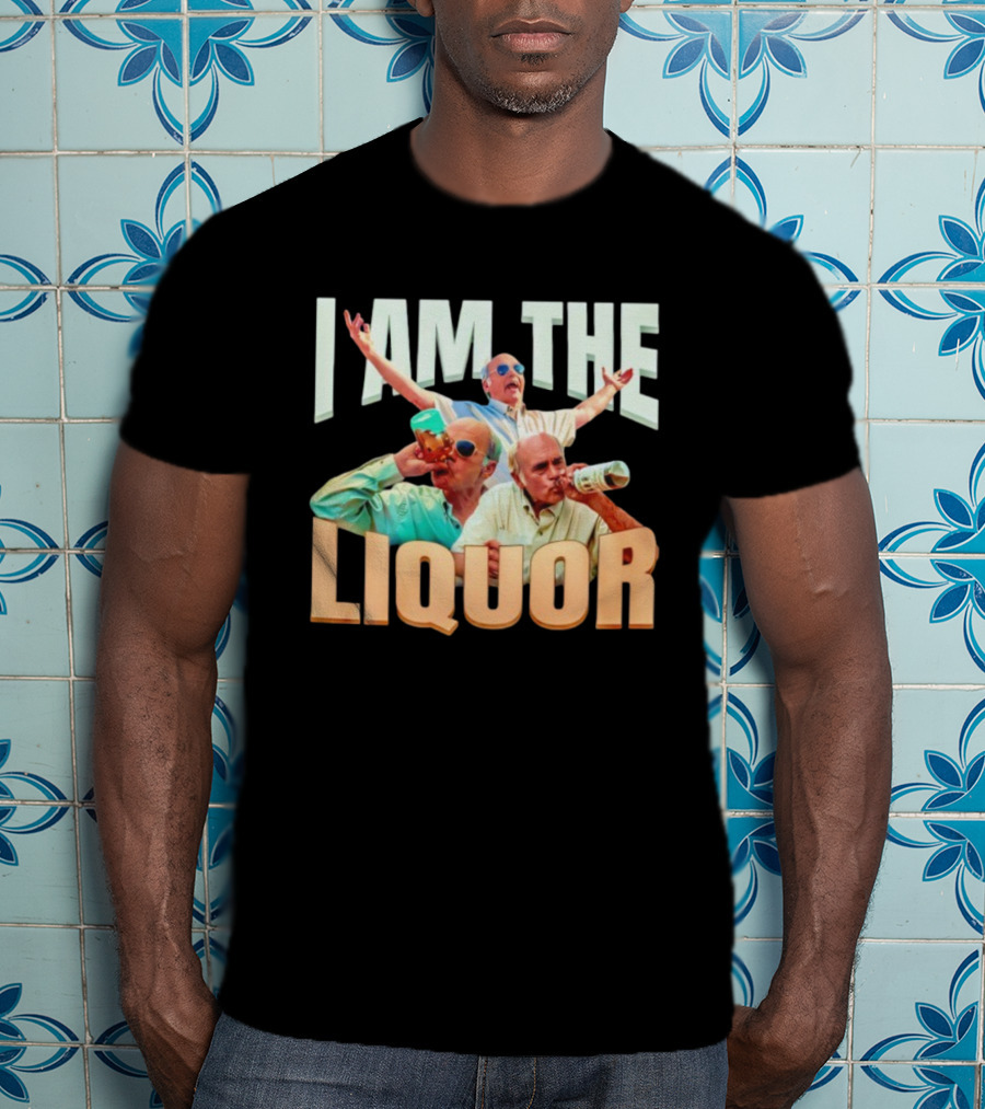 I Am The Liquor TV Show Character With Sunglasses And Drinking бутылка T-Shirt