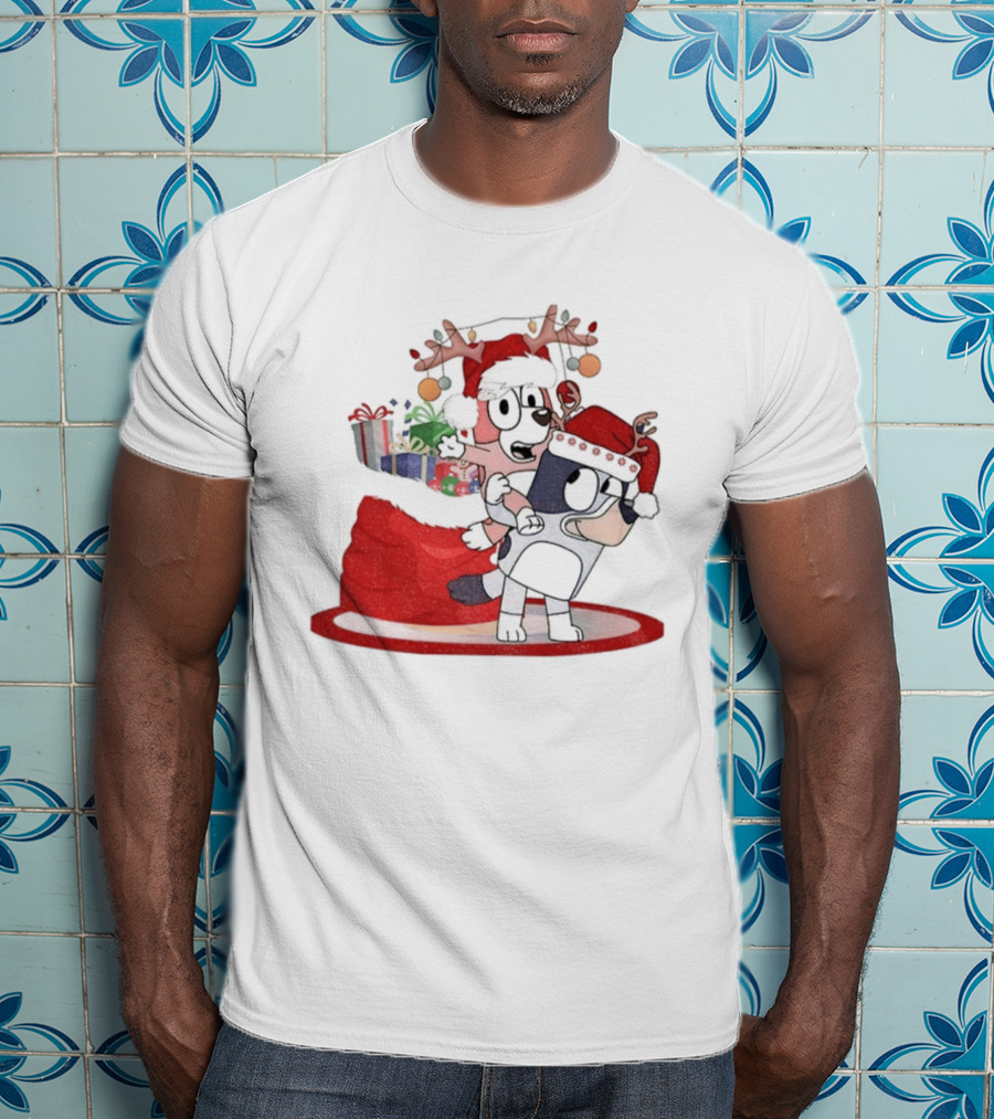 Bluey And Bingo Reindeer Santa Hat Merry Christmas Festive Celebration T-Shirt