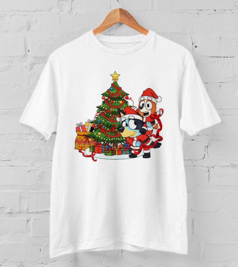 Bluey Bingo Christmas Tree Santa Hat Merry Christmas T-Shirt