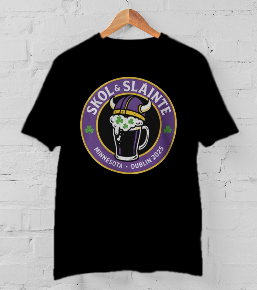 Skol And Sláinte Minnesota Dublin 2025 Viking Helmet And Beer With Shamrocks T-Shirt