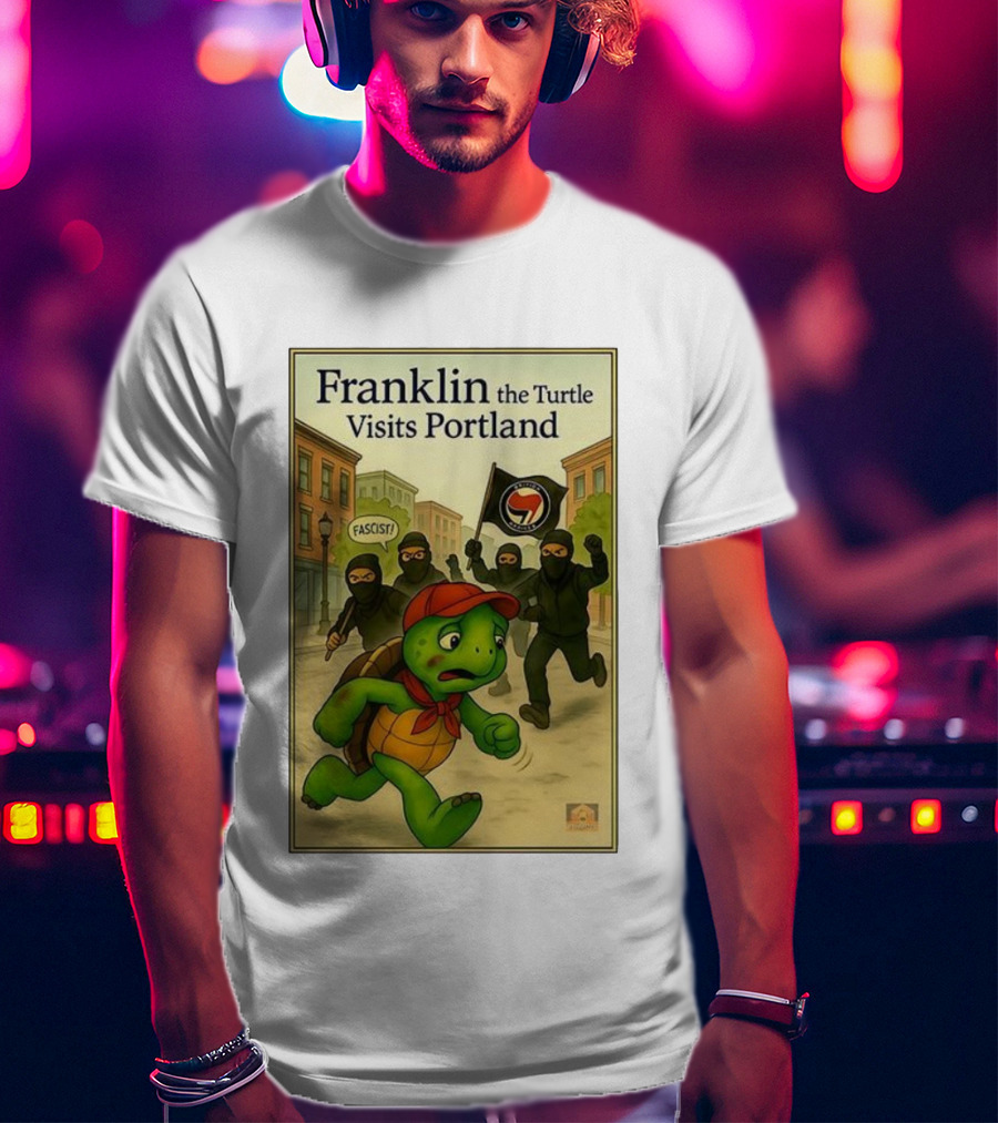 Franklin The Turtle Visits Portland Antifa Protest Scene T-Shirt
