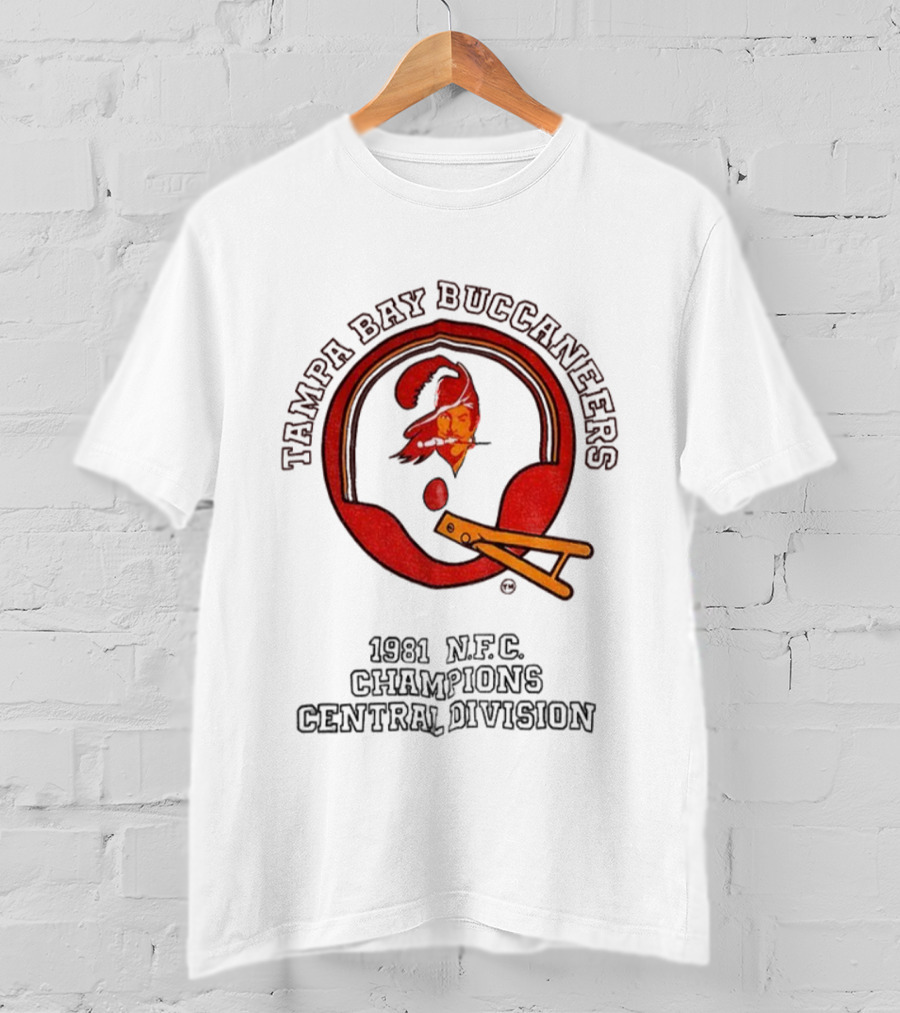 Tampa Bay Buccaneers 1981 NFC Champions Central Division T-Shirt
