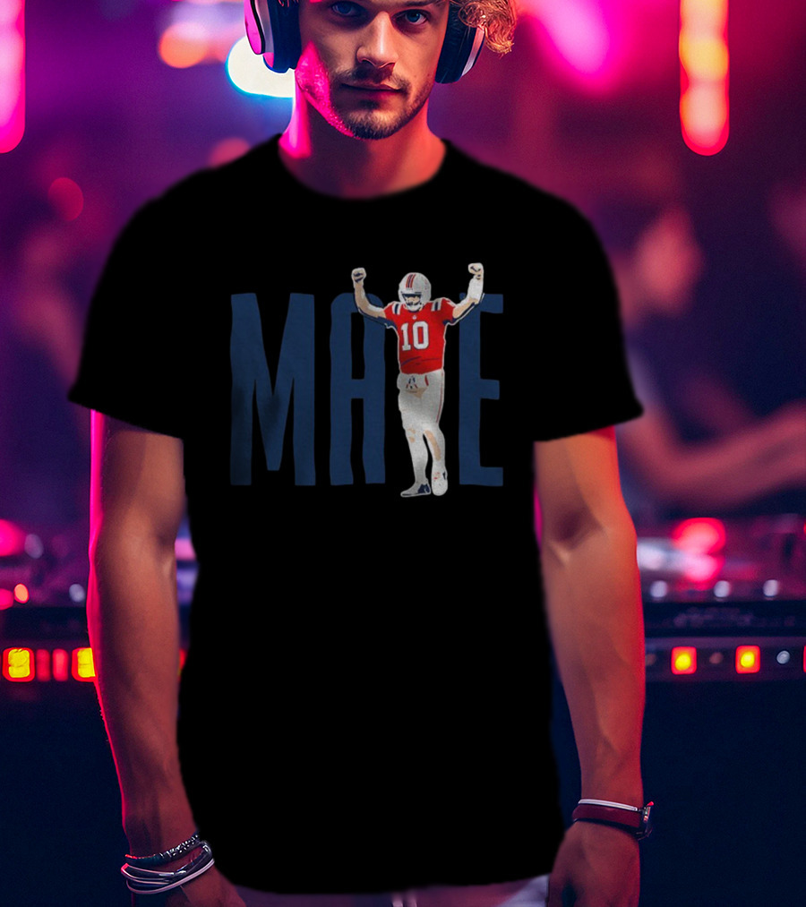 Drake Maye 10 New England Patriots Celebration NFL Football 2025 T-Shirt