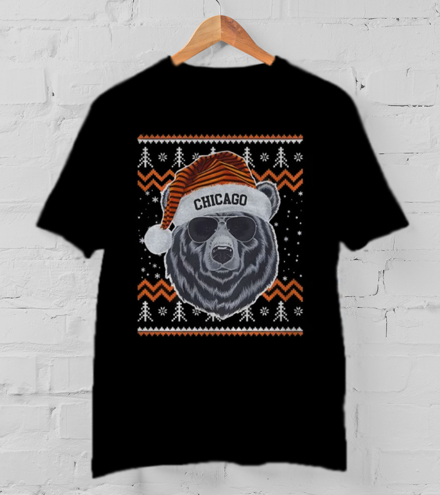 Chicago Bears Santa Hat Christmas NFL Football Game Day T-Shirt