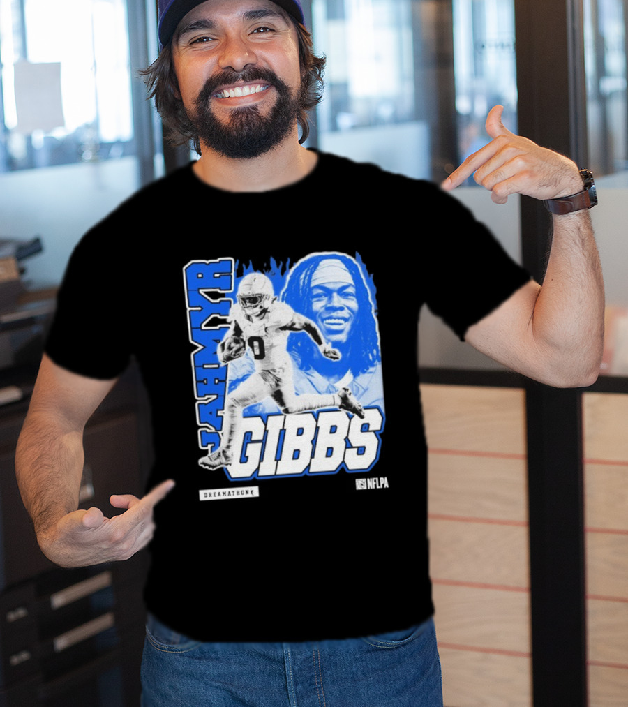 Jahmyr Gibbs Run Dreamathon Iconic Athlete Portrait T-Shirt