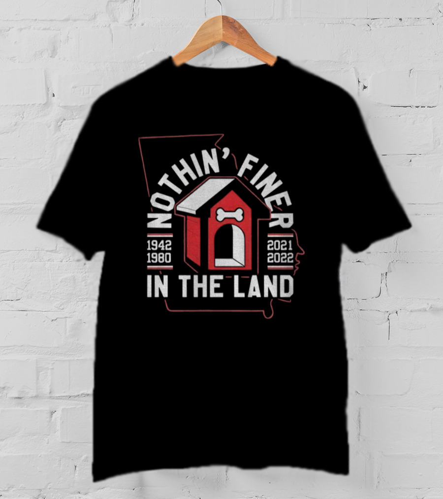Nothin’ Finer In The Land 1942 1980 2021 2022 Doghouse Outline Map T-Shirt