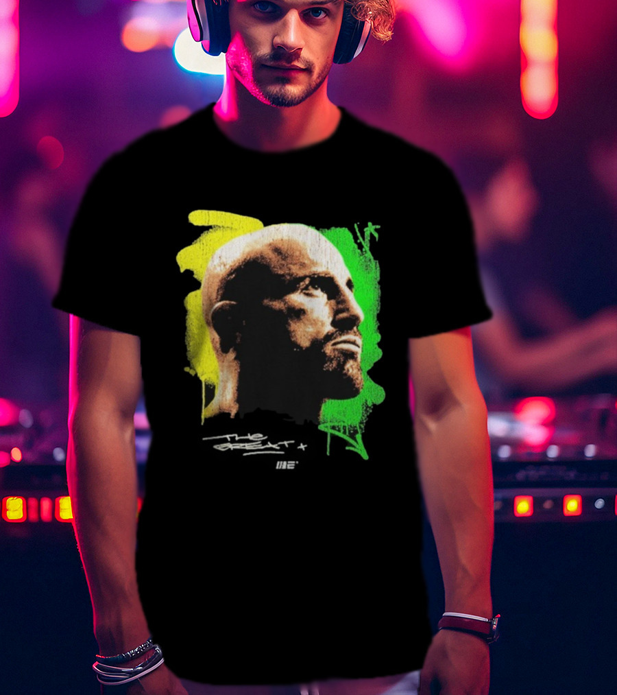 Alexander Volkanovski Big Face Head Engageind MMA Fighter Graphic T-Shirt