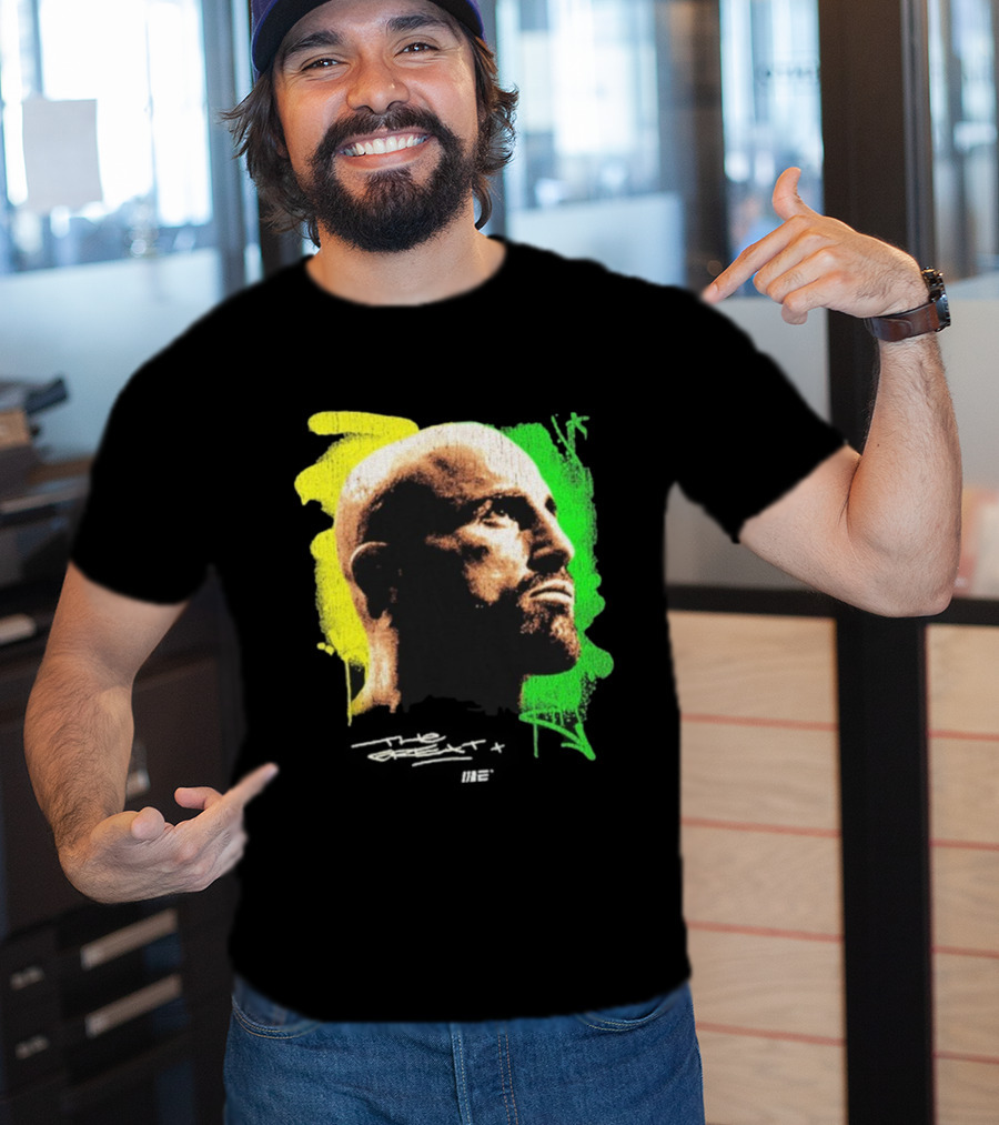 Alexander Volkanovski Big Face Head Engageind MMA Fighter Graphic T-Shirt