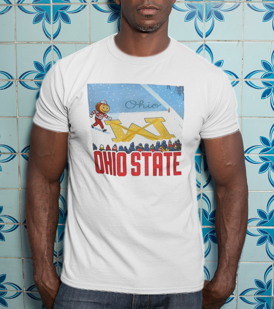 Ohio State Brutus Buckeye Crosses Out Michigan Snow Go Buckeyes Christmas T-Shirt