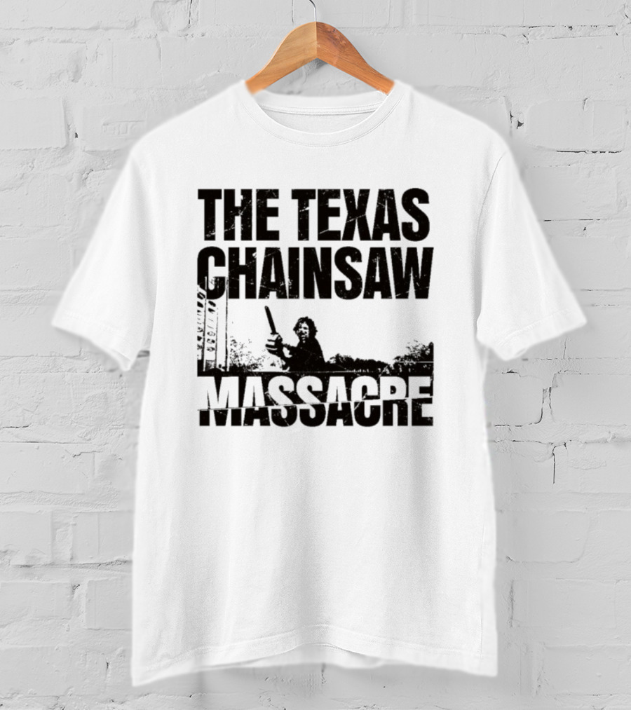 The Texas Chainsaw Massacre The Getaway Chainsaw Wielding Scene T-Shirt