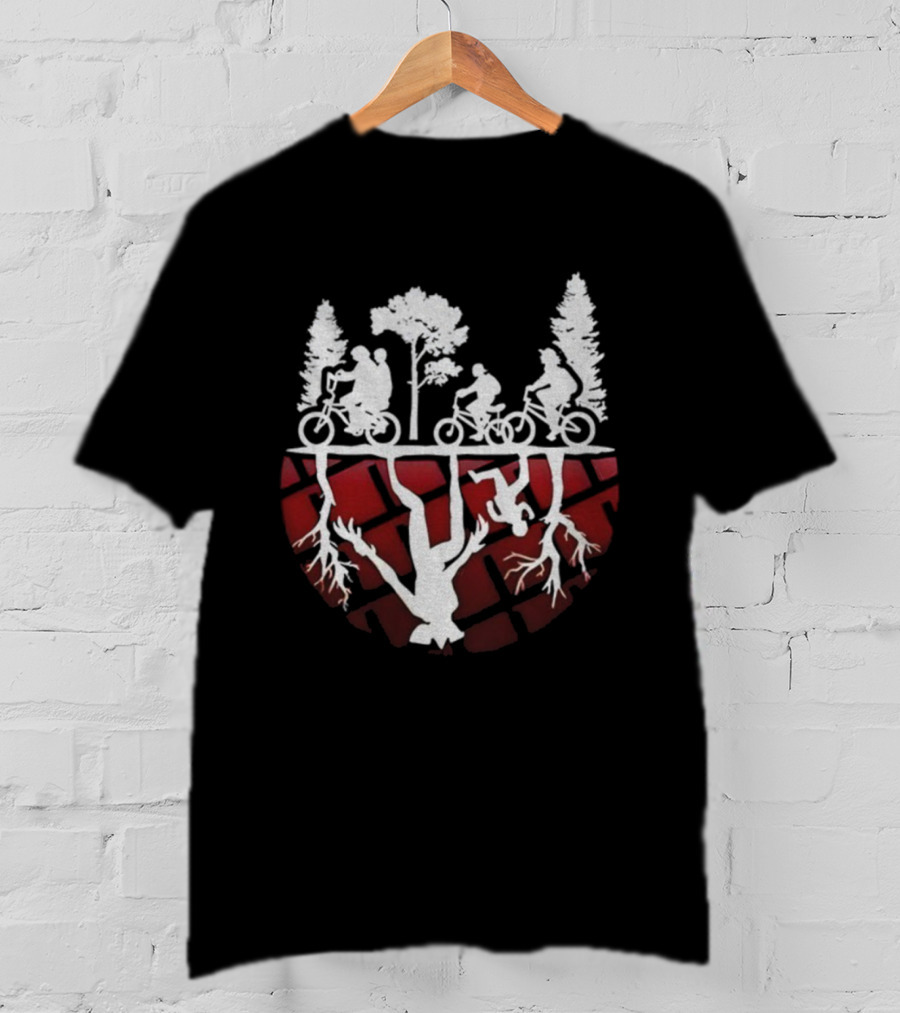 Stranger Things Demogorgon Upside Down Eggo Waffle Merry Christmas T-Shirt