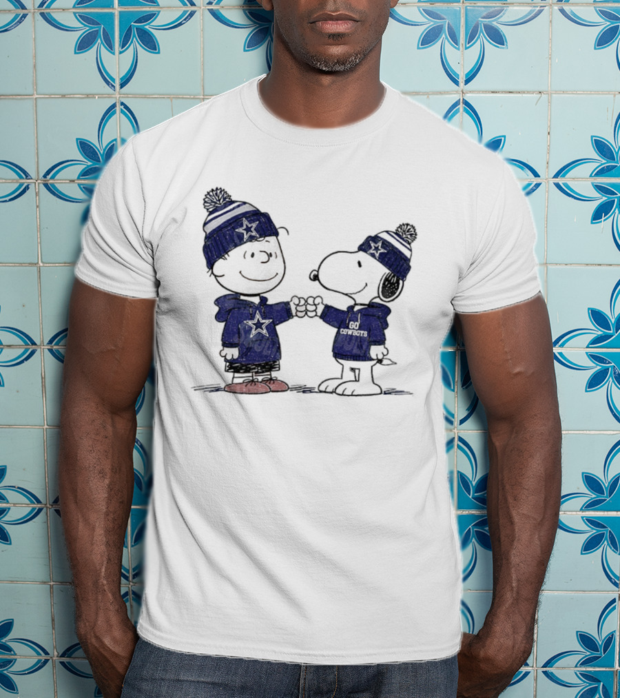 Snoopy Charlie Brown Go Cowboys Super Bowl Dallas Cowboys Fan Apparel T-Shirt