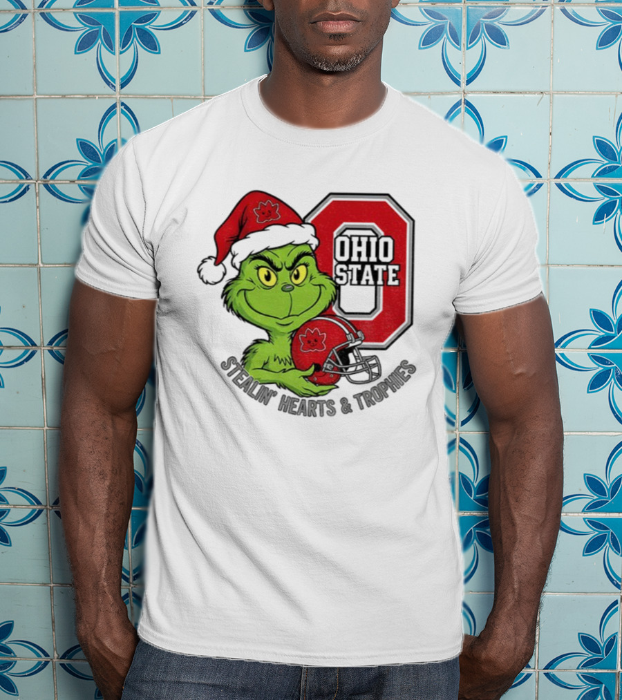 Ohio State Christmas Grinch Stealin’ Hearts Trophies T-Shirt