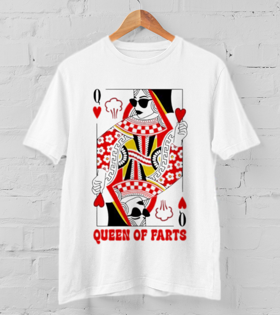 Queen Of Hearts Farts Playing Card Novelty T-Shirt