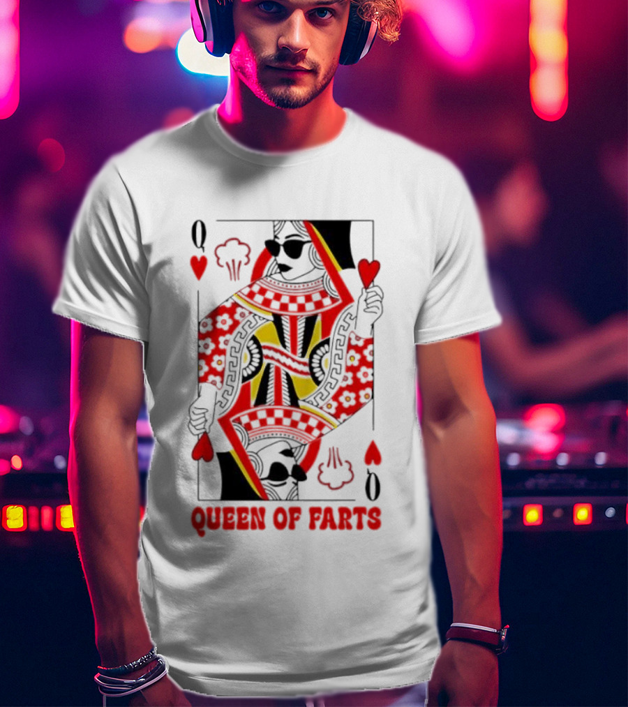 Queen Of Hearts Farts Playing Card Novelty T-Shirt
