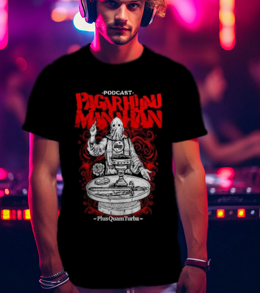 Pagar Hijau Manahan Plus Quam Turba Mystical Figure T-Shirt