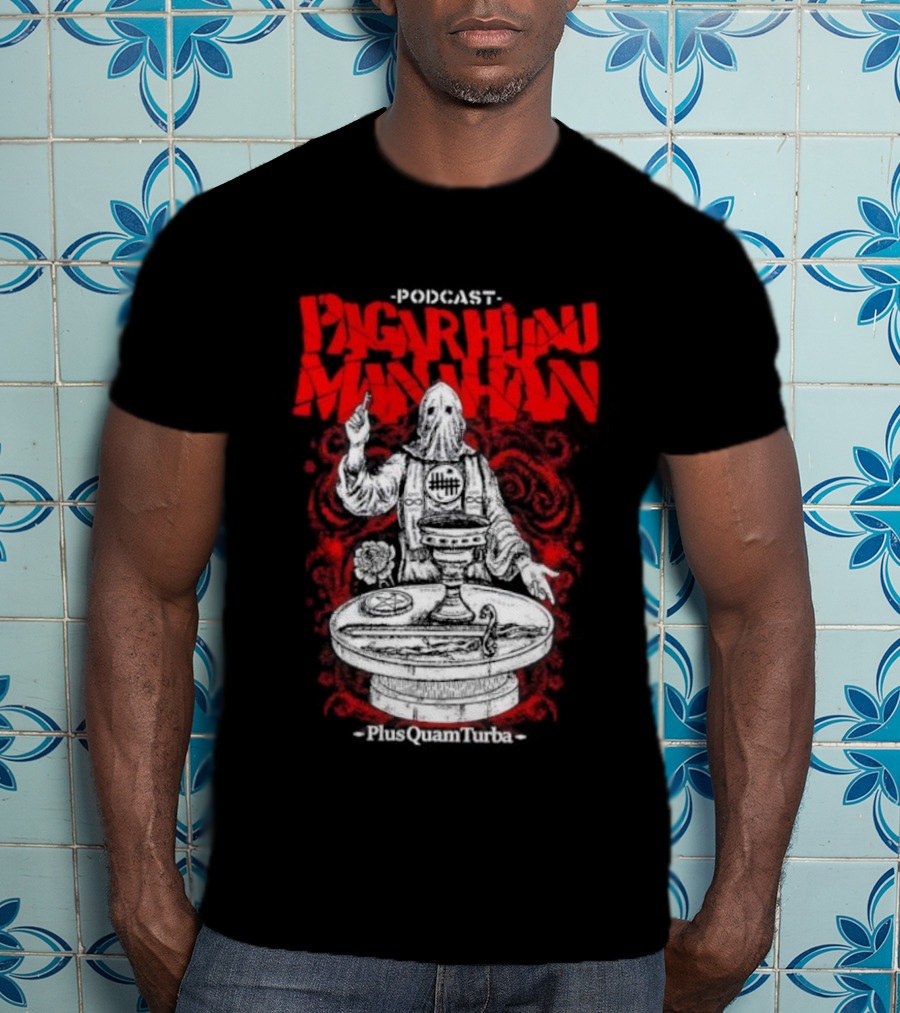 Pagar Hijau Manahan Plus Quam Turba Mystical Figure T-Shirt