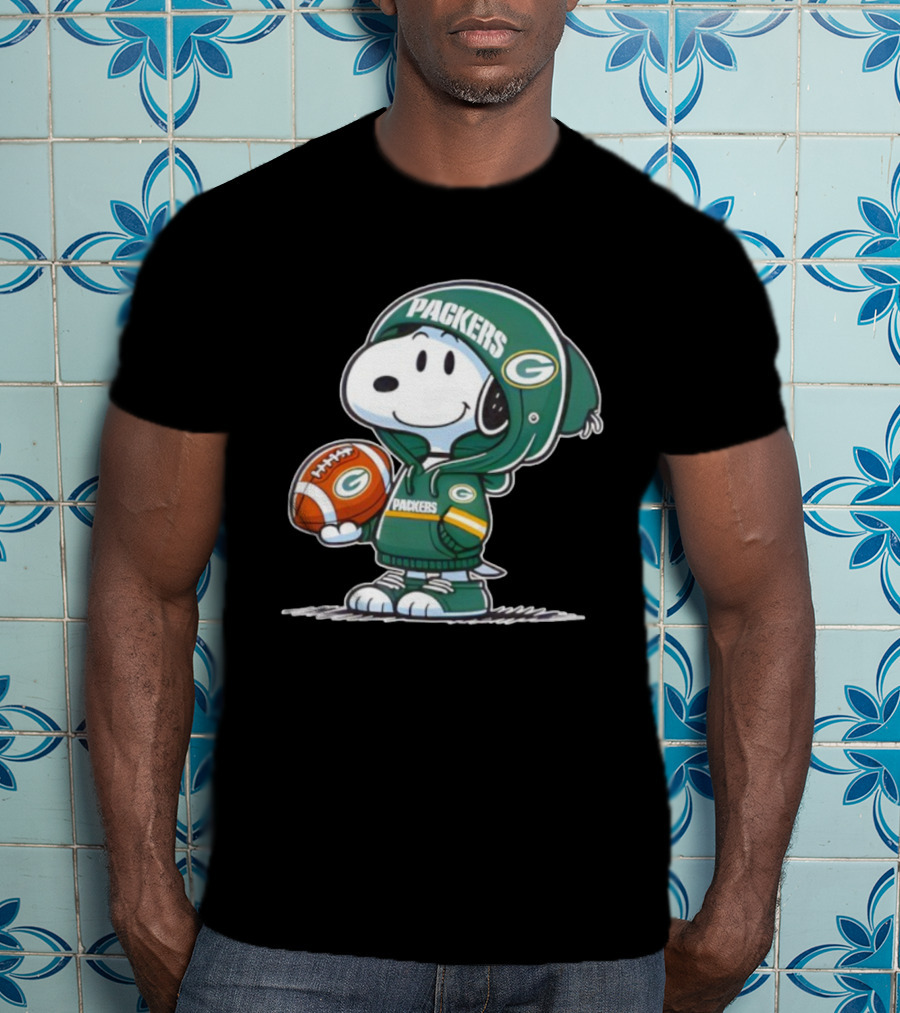 Snoopy Packers Football Green Bay Fan Swea Football T-Shirt
