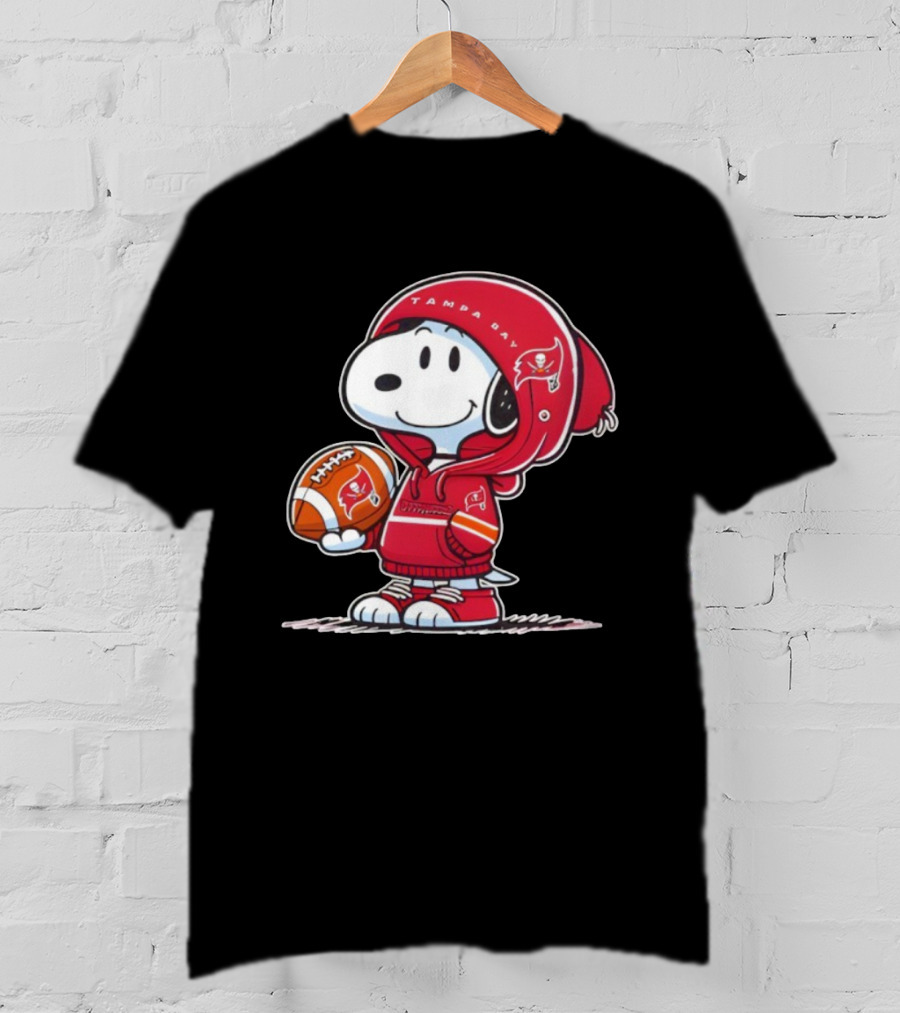 Snoopy Tampa Bay Buccaneers Football Outfit With Helmet And Ball Peanuts NFL Fan T-Shirt