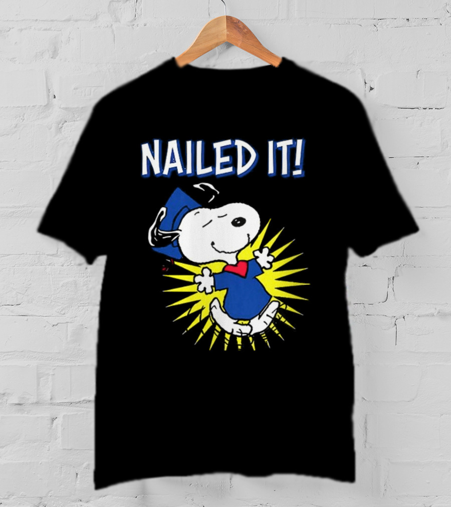 Congratulations Snoopy Nailed It Graduation Celebration T-Shirt