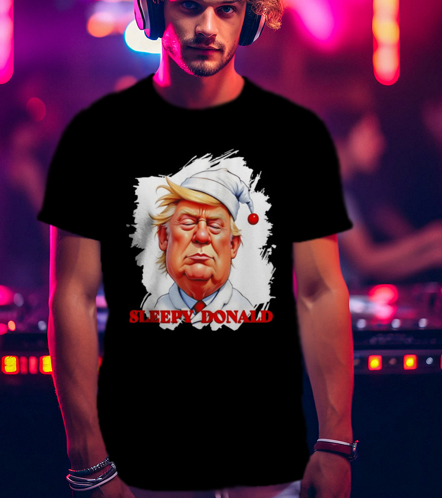 Sleepy Donald Trump In Pajama And Nightcap Cartoon T-Shirt