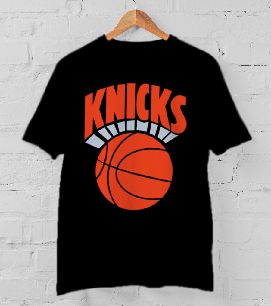 Knicks Basketball Orange Ball Classic Team T-Shirt