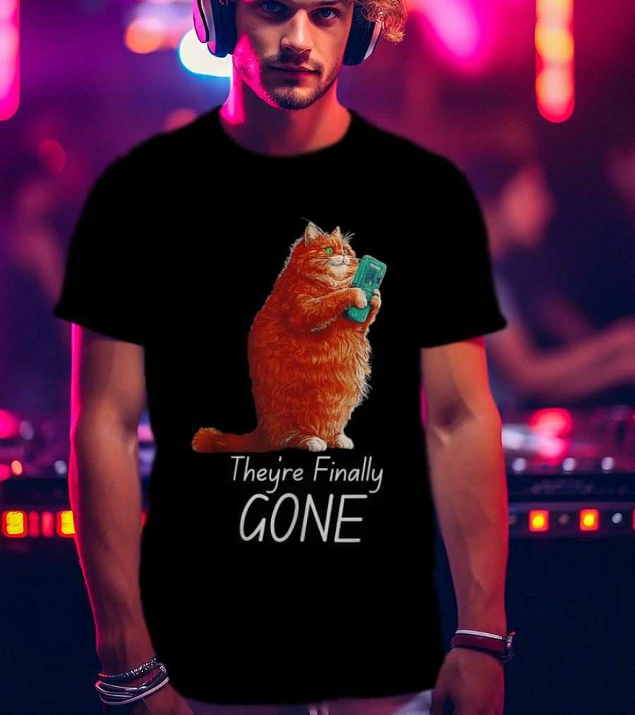 Cat They're Finally Gone Retro Video Game Console T-Shirt