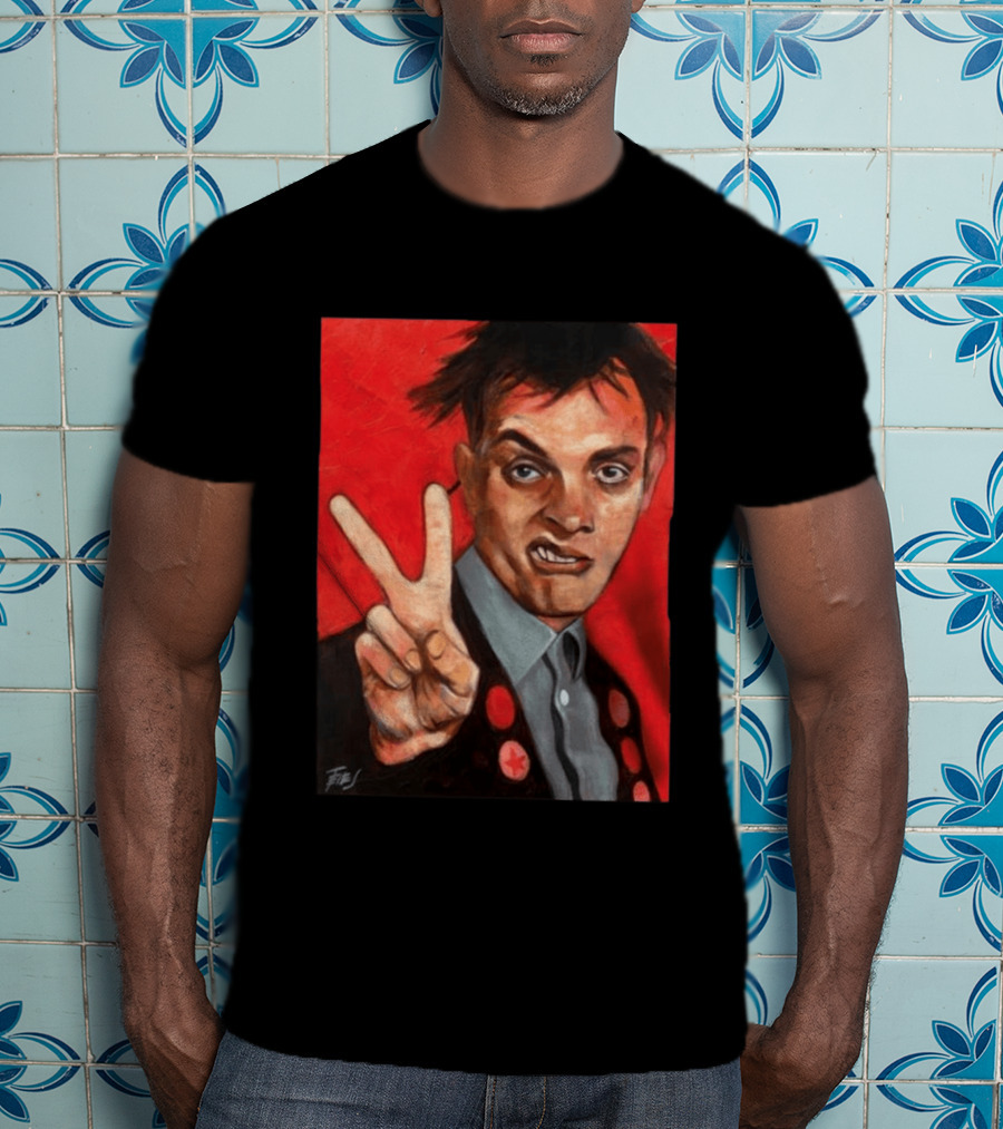 Chris Robinson Vivyan Rick Young Ones Portrait Two Finger Gesture T-Shirt