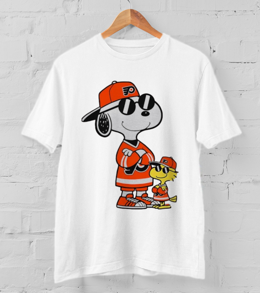 Snoopy Woodstock Philadelphia Flyers NHL Hockey Sunglasses T-Shirt