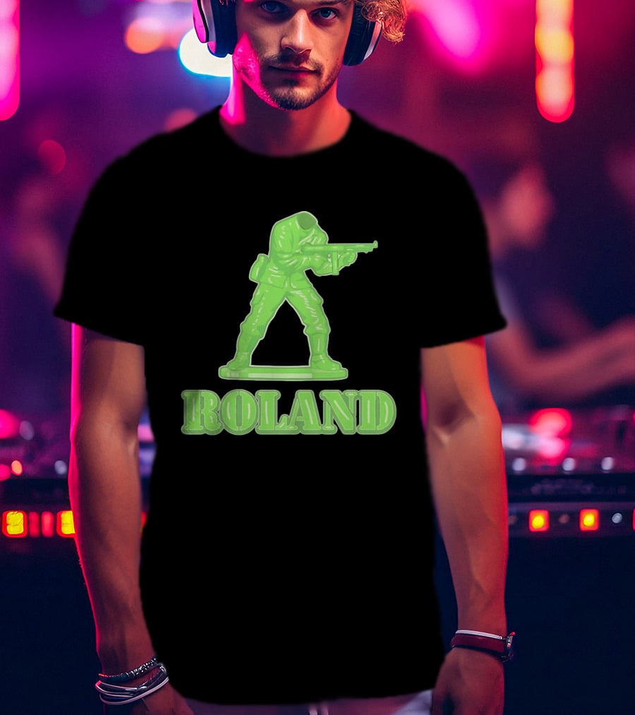 Warren Zevon Roland The Headless Thompson Gunner Retro Soldier T-Shirt