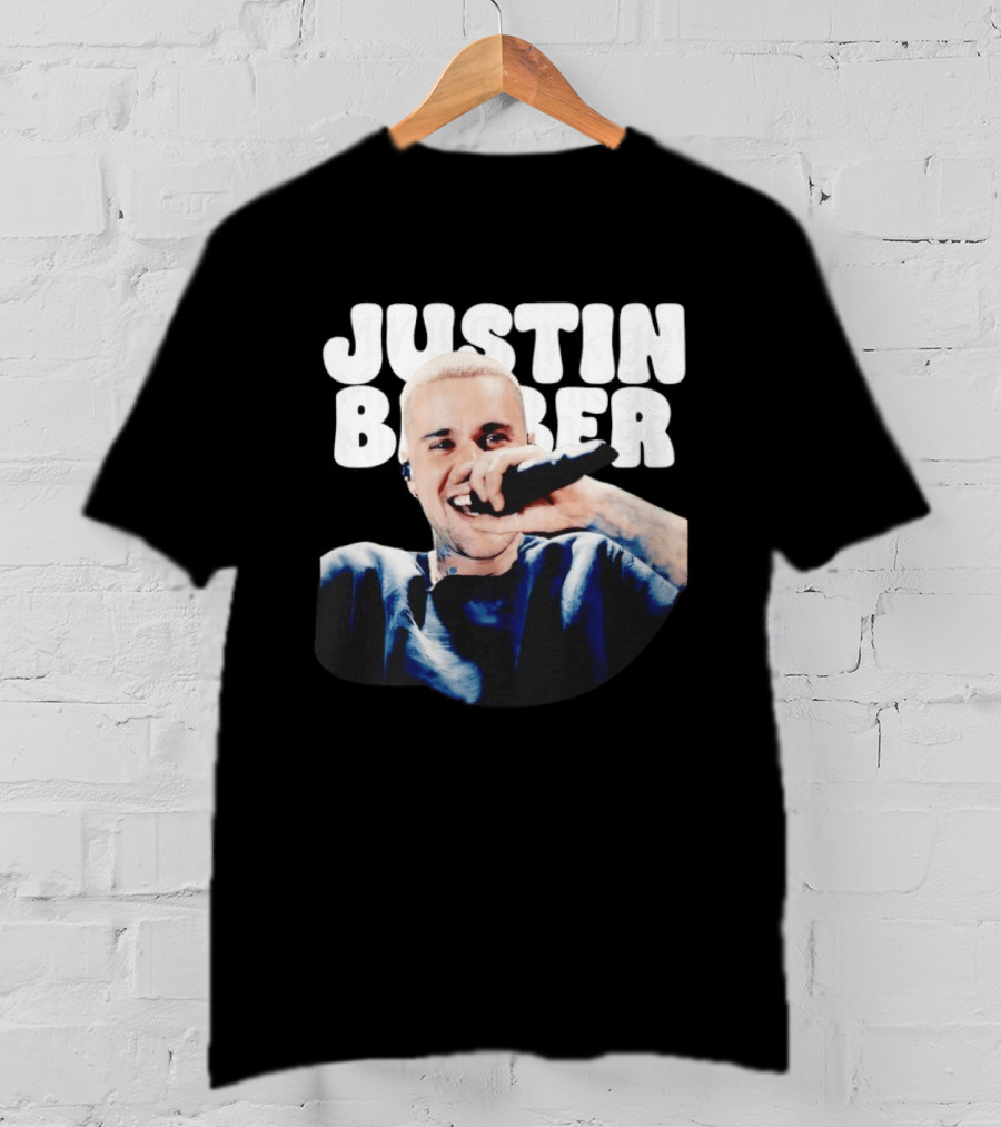 Justin Bieber Singing Microphone Selfie Photo T-Shirt
