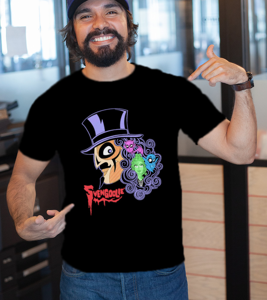 Svengoolie Cartoon Ghoul Faces And Purple Top Hat T-Shirt