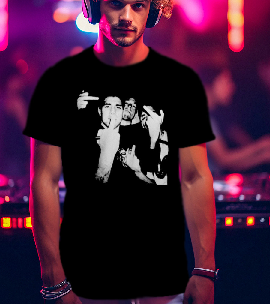Mike Perry Nate Diaz Brothers Pose Iconic MMA Gesture T-Shirt