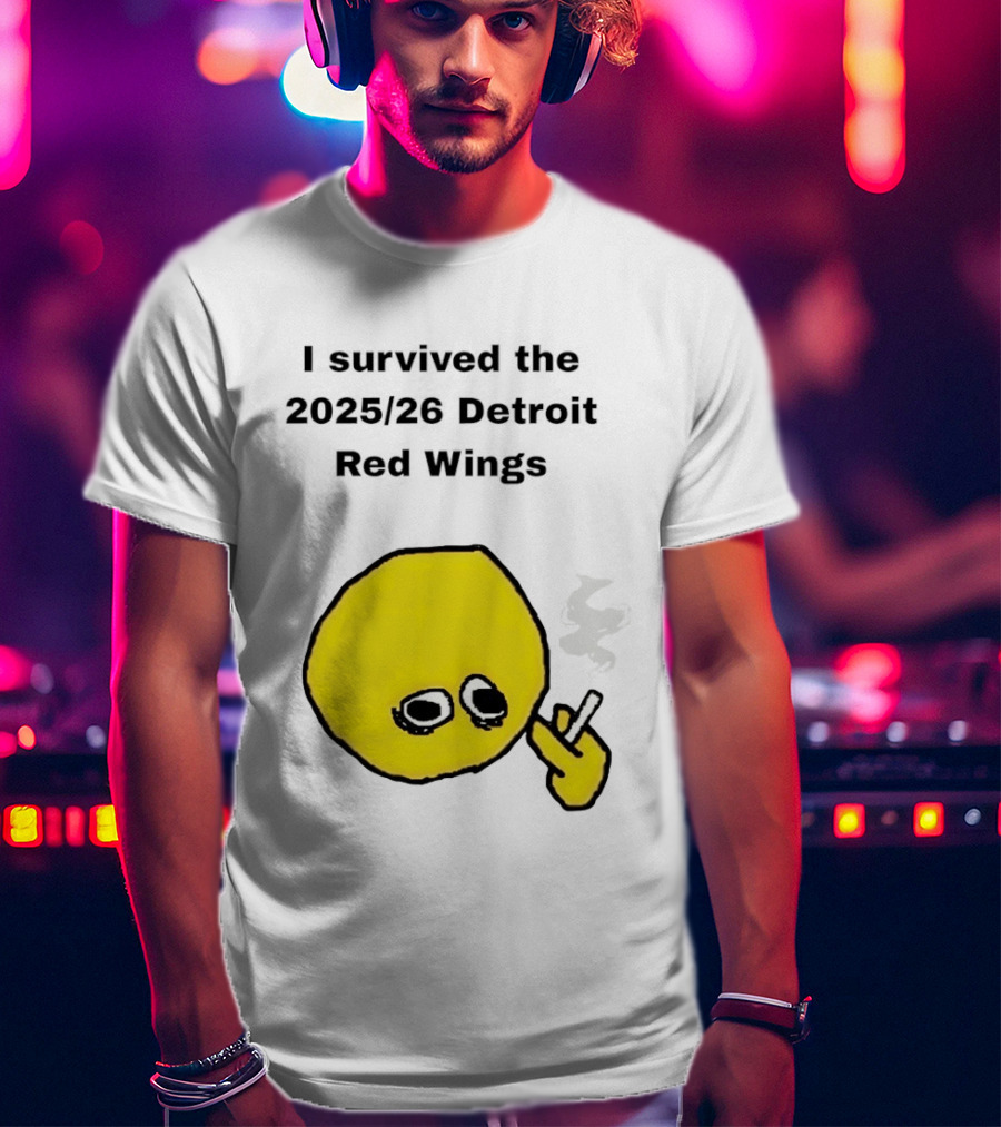 Smoking I Survived The 2025 26 Detroit Red Wings Yellow Face Smoking T-Shirt