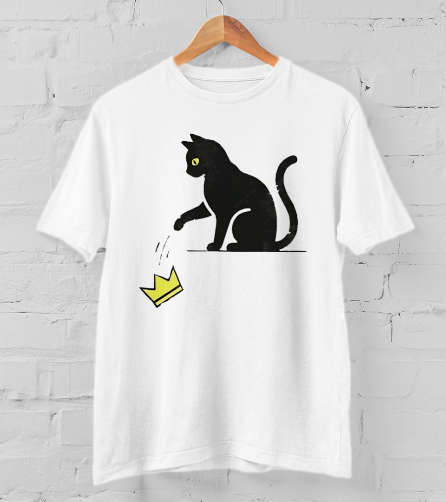 Cat Knocking Crown Anti King Humor Black Cat Yellow Eyes T-Shirt