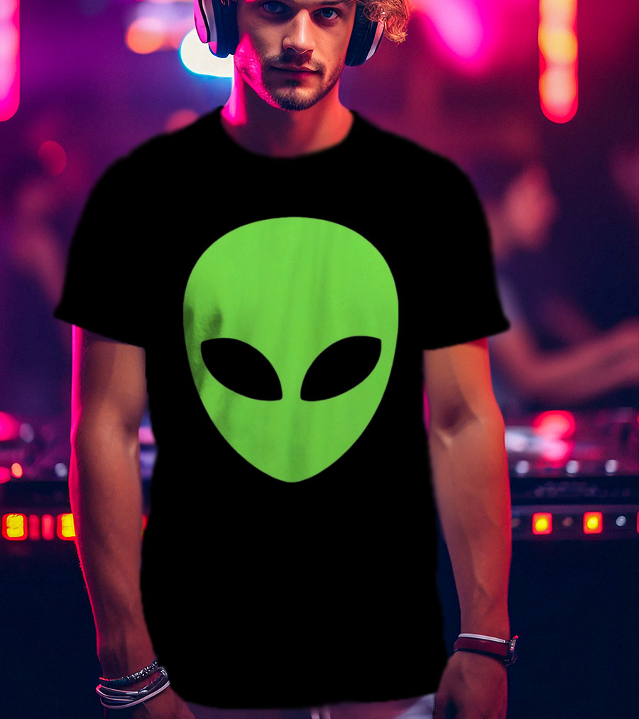Alien Face 2026 Green Mask T-Shirt